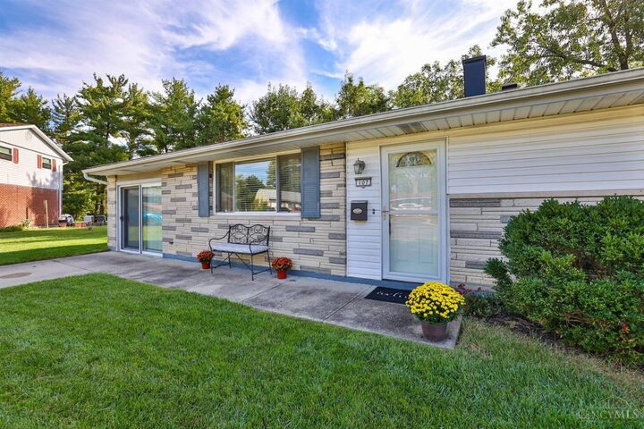 Property Photo: 107 Harter Avenue OH 45246