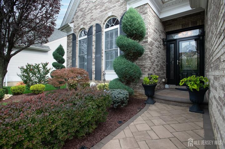 Property Photo:  44 Kings Mill Road  NJ 08831 