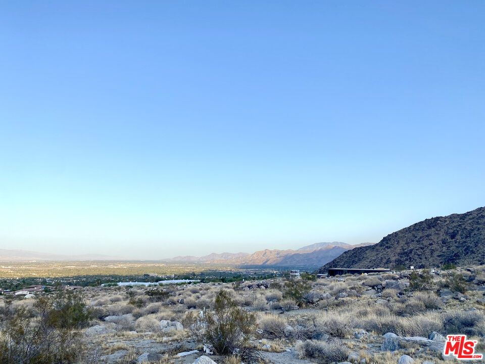 Property Photo: 2363 Winter Sun Dr CA 92262