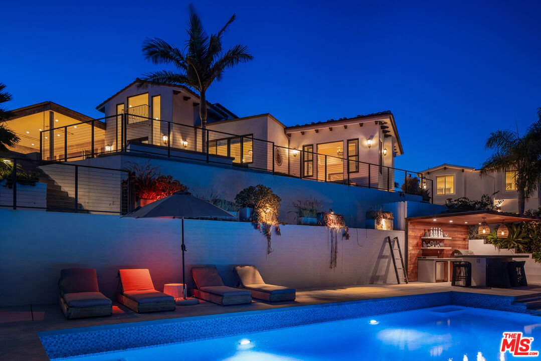 Property Photo: 6271 Zuma Mesa Dr CA 90265