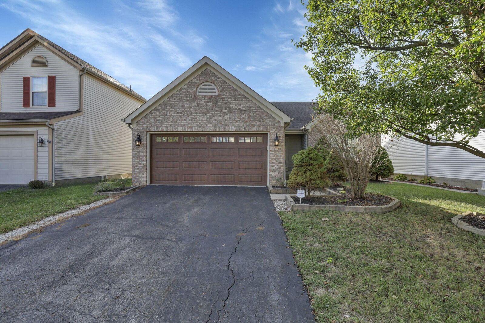 Property Photo:  5135 Upland Meadow Drive  OH 43110 
