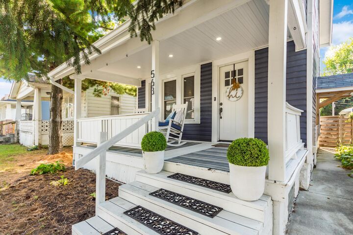 Property Photo: 563 Frebis Avenue OH 43206
