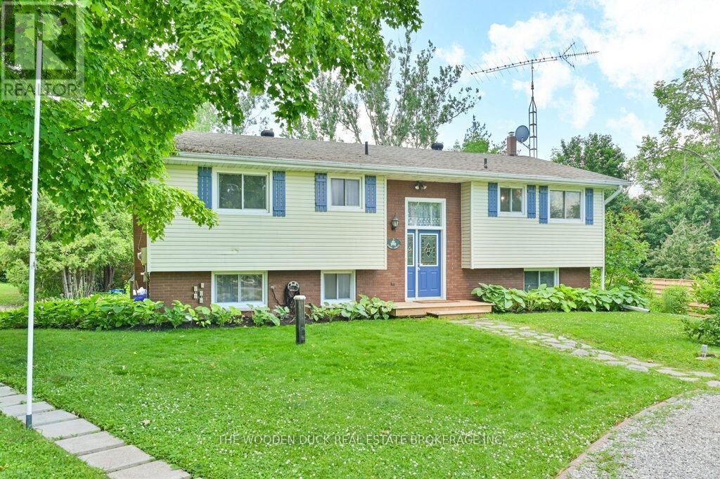 Property Photo:  7 Kerry Circle  ON K0L 1T0 