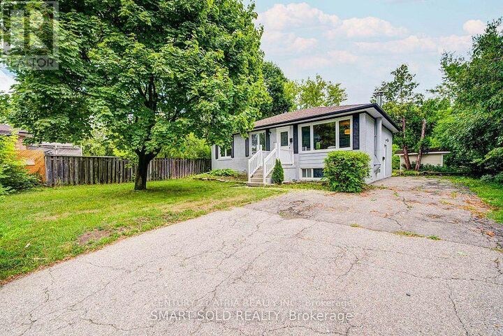 Property Photo: 167 Felix Road ON L4C 3M8