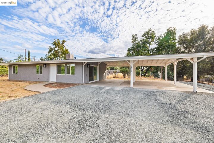 16310 Jacksonville Rd  Jamestown CA 95327 photo