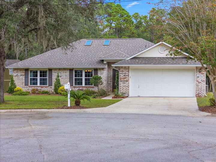 Property Photo:  2760 Dove Haven Lane  FL 32566 