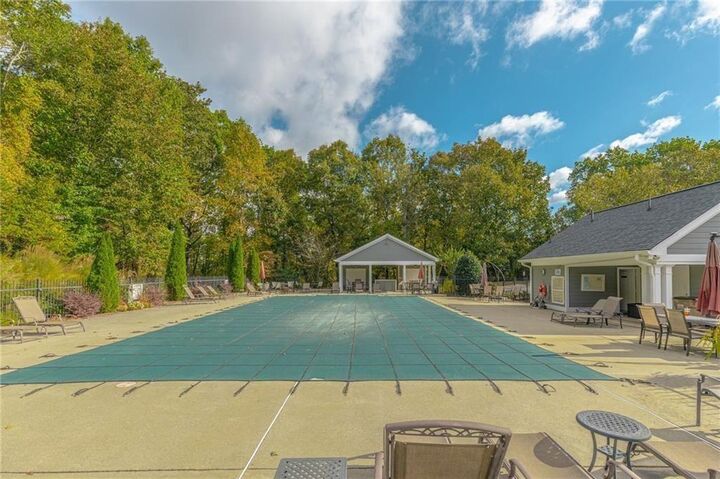 Property Photo:  6060 Rockingham Way  GA 30506 