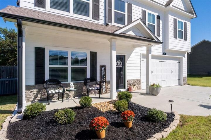 Property Photo: 46 Heritage Lane GA 30132