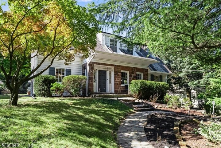150 Rock Rd  Hawthorne Boro NJ 07506 photo