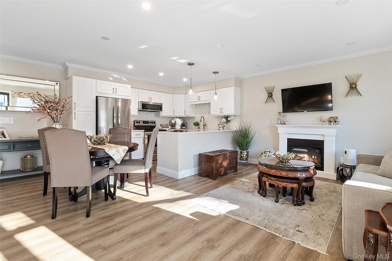 Property Photo:  36 Sussex Drive B  NY 10598 