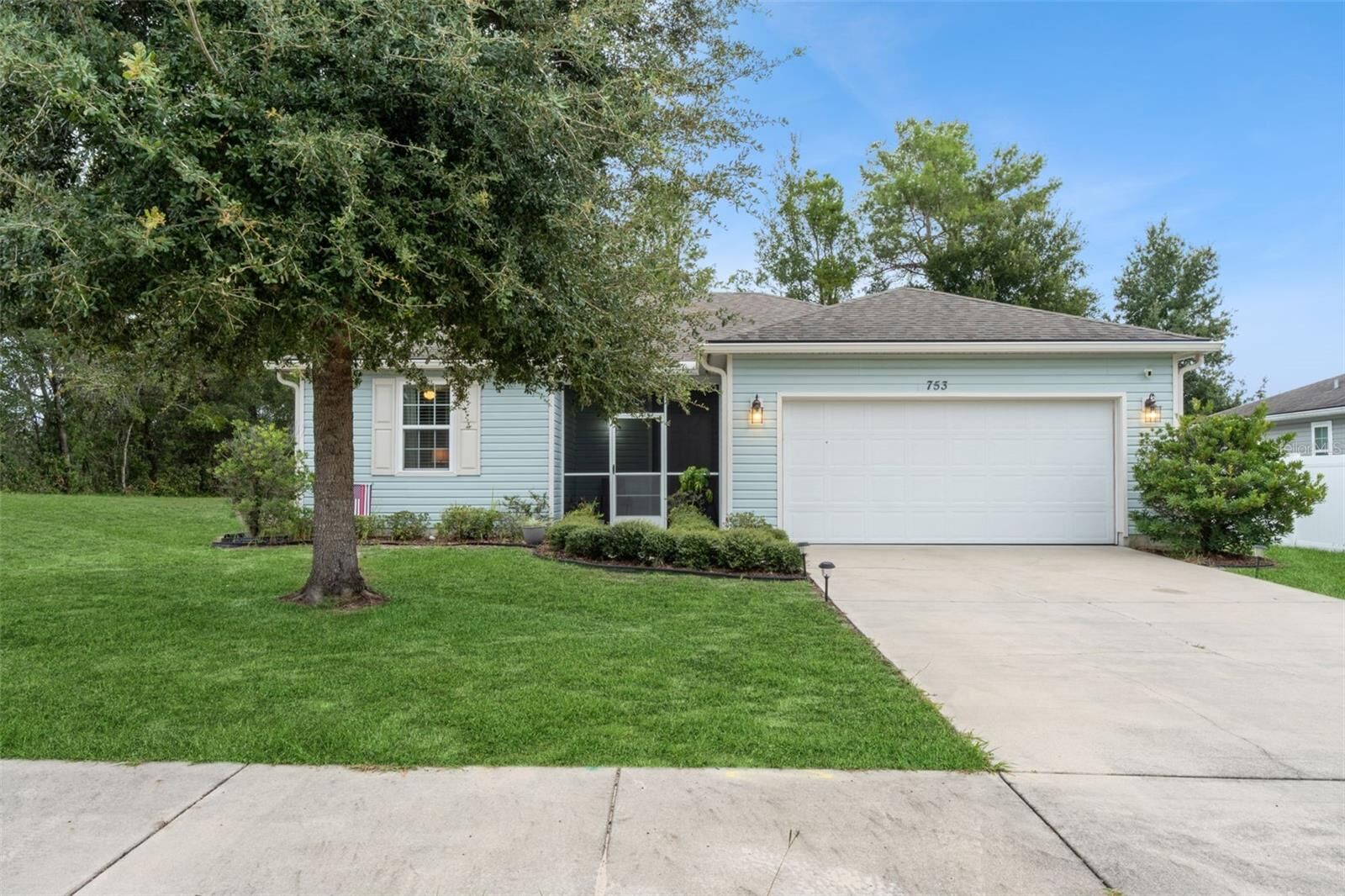 Property Photo:  753 Mystic Oaks Lane  FL 32724 