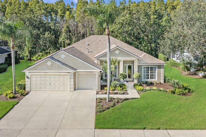 Property Photo:  18914 Saint Laurent Drive  FL 33558 