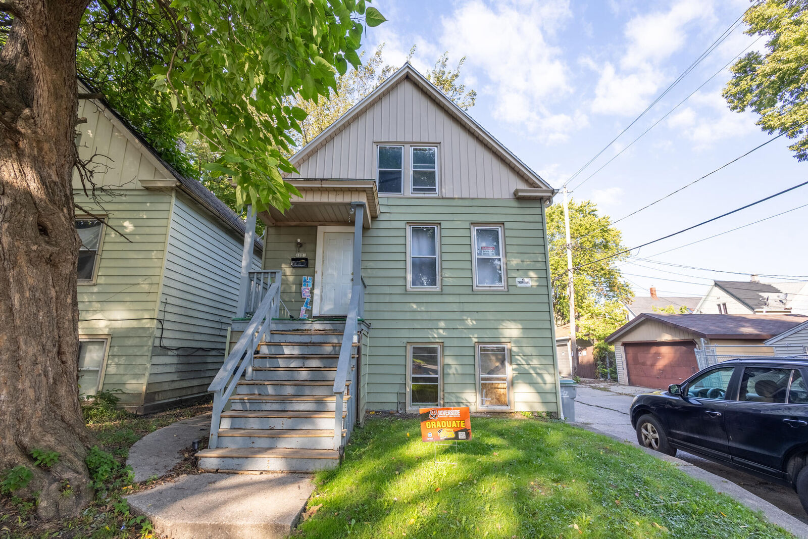 Property Photo:  2221 S 21st St 2223  WI 53215 