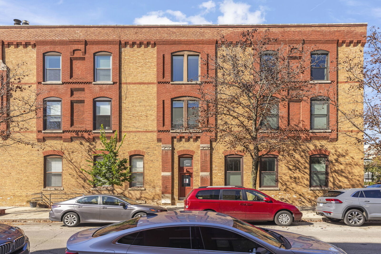 Property Photo:  1808 N Bissell Street 3A  IL 60614 