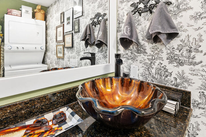 Property Photo:  401 E Vista Chino 6  CA 92262 