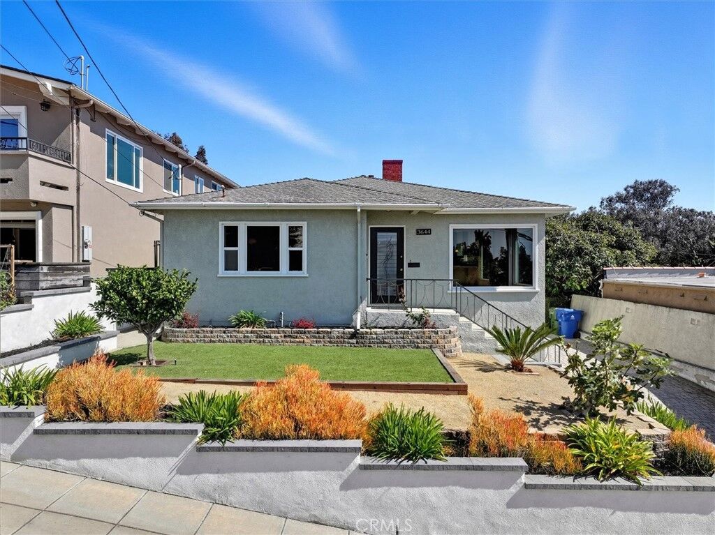Property Photo: 3644 S Cabrillo Avenue CA 90731
