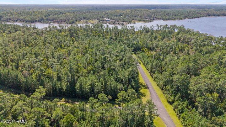 Property Photo:  26 43 Mason Lane  NC 28556 