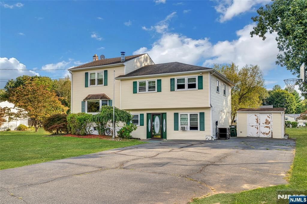 Property Photo: 19 Indian Lane NJ 07840