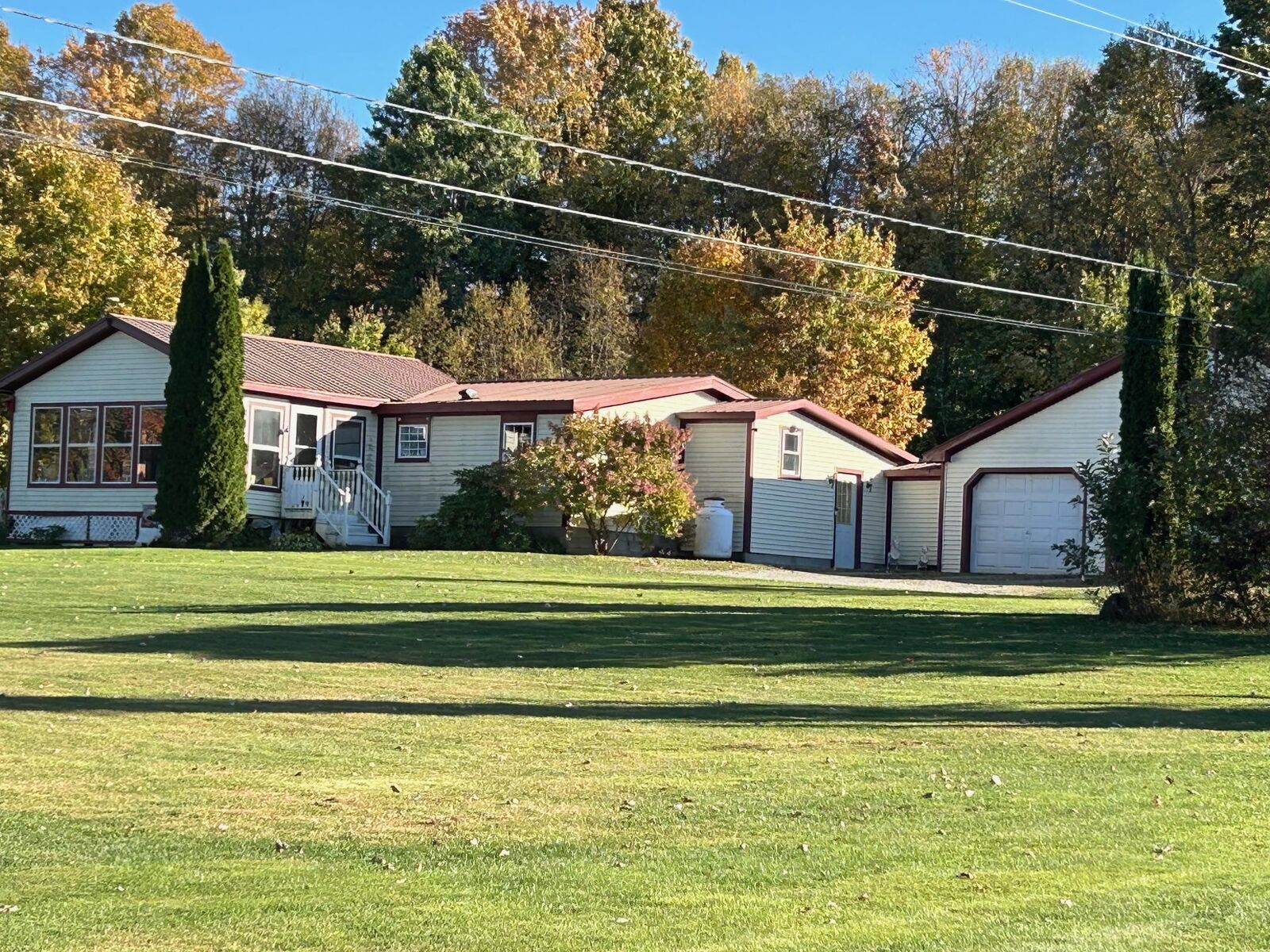Property Photo:  43 Sunset Drive  VT 05655 