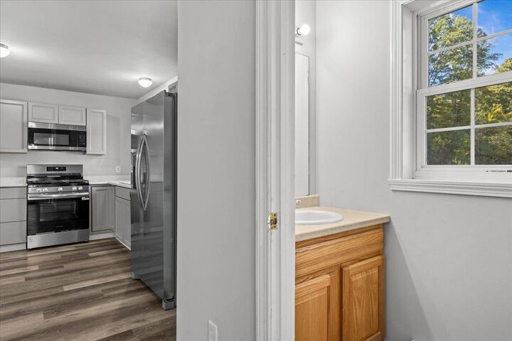 Property Photo:  16 Aurora Lane  VT 05468 