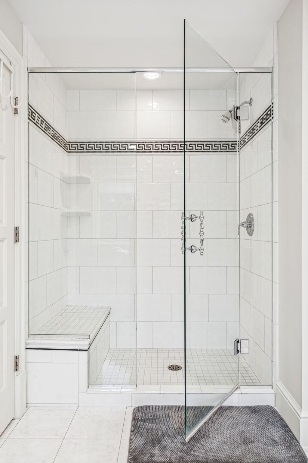 Property Photo:  1492 Hunter Drive  MN 55391 