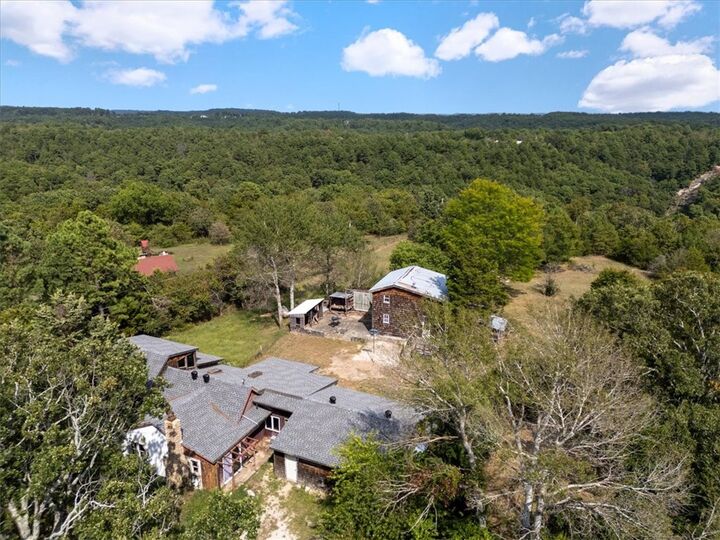 561 County Road 302  Eureka Springs AR 72632 photo