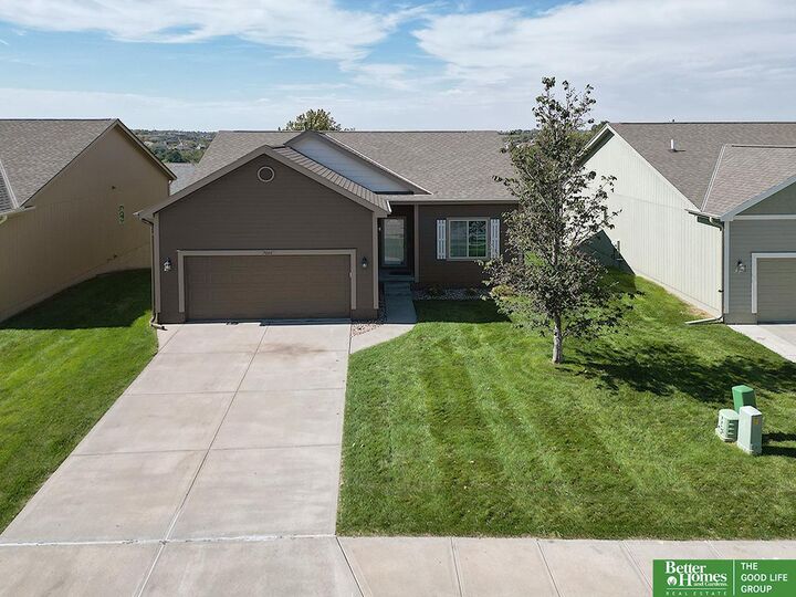 Property Photo:  7008 S 183 Avenue  NE 68136 