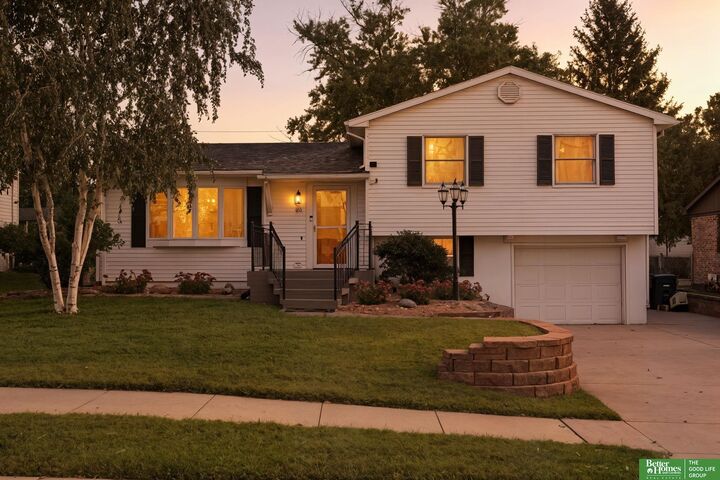 Property Photo:  23 Wenwood Circle  IA 51503 