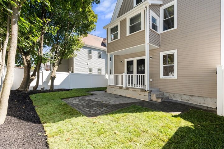 Property Photo:  85-87 Dexter Avenue 85  MA 02472 