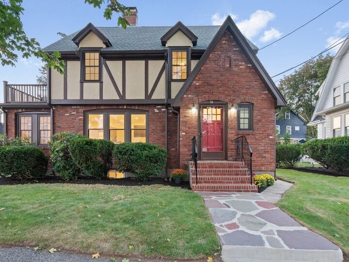 Property Photo:  14 Edgehill Road  MA 02474 