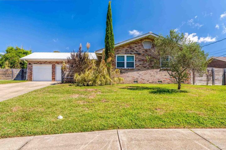 3600 Summit Blvd  Pensacola FL 32504 photo