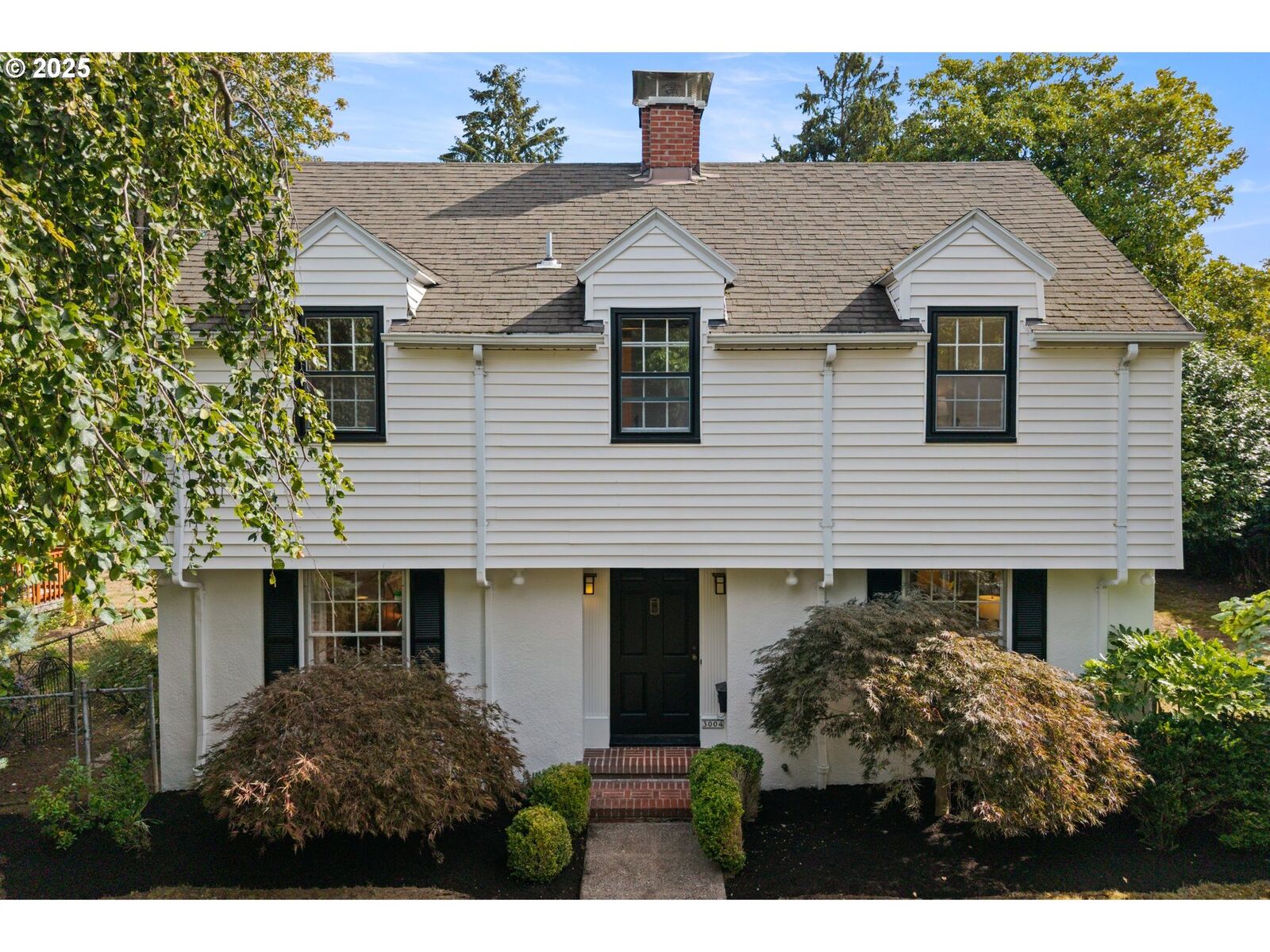 Property Photo:  3004 NE 15th Ave  OR 97212 