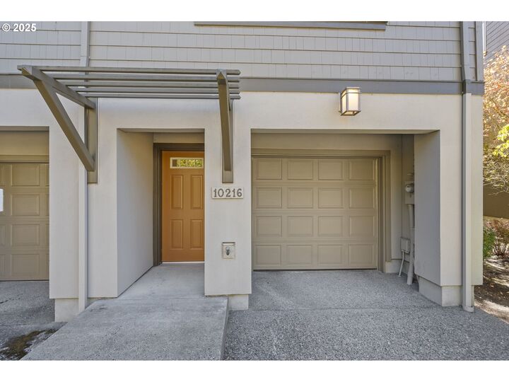 Property Photo:  10216 NW Alder Grove Ln  OR 97229 