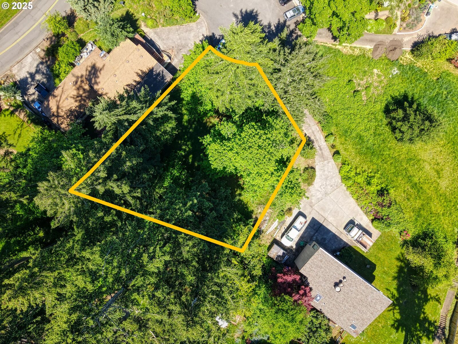 Property Photo: McLean Blvd OR 97405