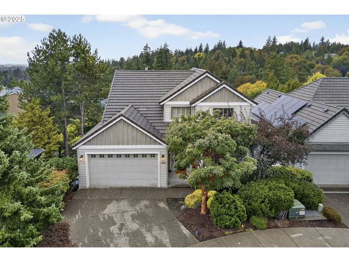 Property Photo:  1889 NW Millcrest Pl  OR 97210 