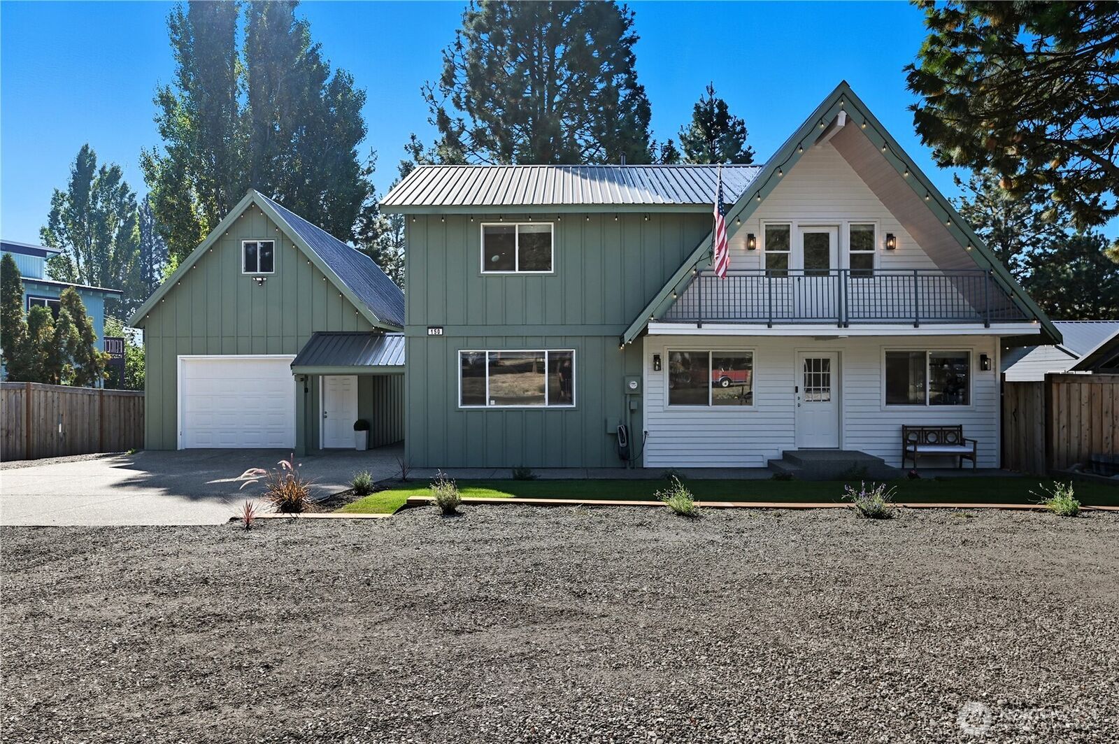 Property Photo:  150  Grand Fir Lane  WA 98940 
