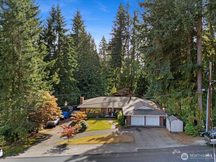 Property Photo:  114  231st Street SE  WA 98021 