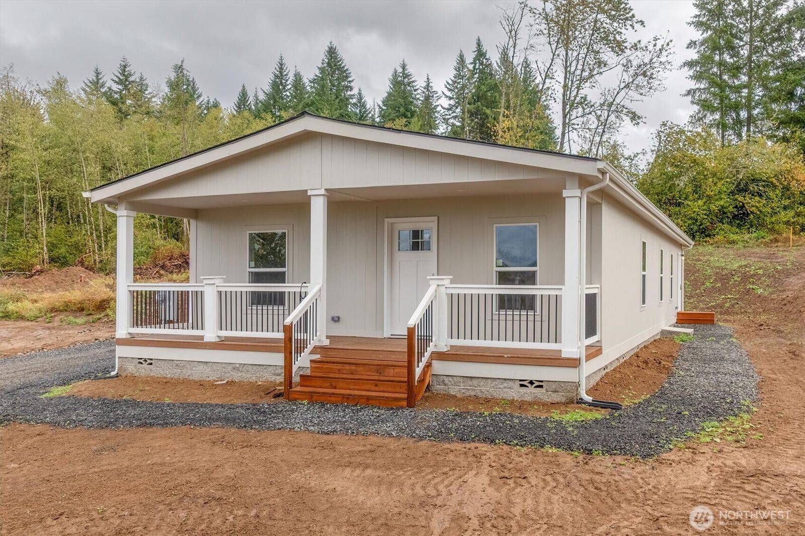 Property Photo:  606  G Street  WA 98593 