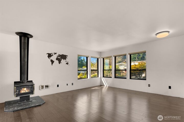 Property Photo: 20816 7th Avenue S WA 98198