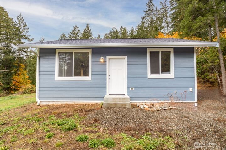 Property Photo: 161 Oak Street WA 98376