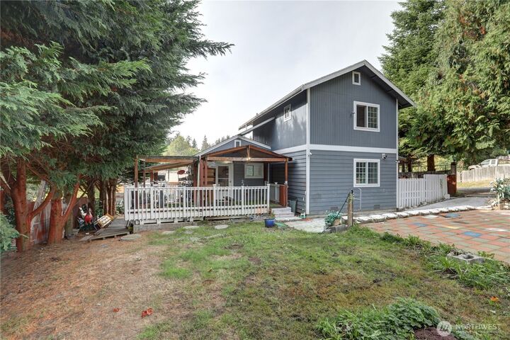 Property Photo: 20705 13th Avenue S WA 98198