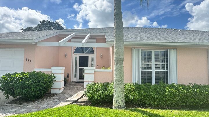 Property Photo:  839 Lake Orchid Circle 839  FL 32962 