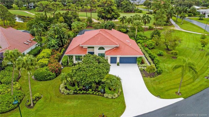 Property Photo: 4870 SW Parkgate Boulevard FL 34990