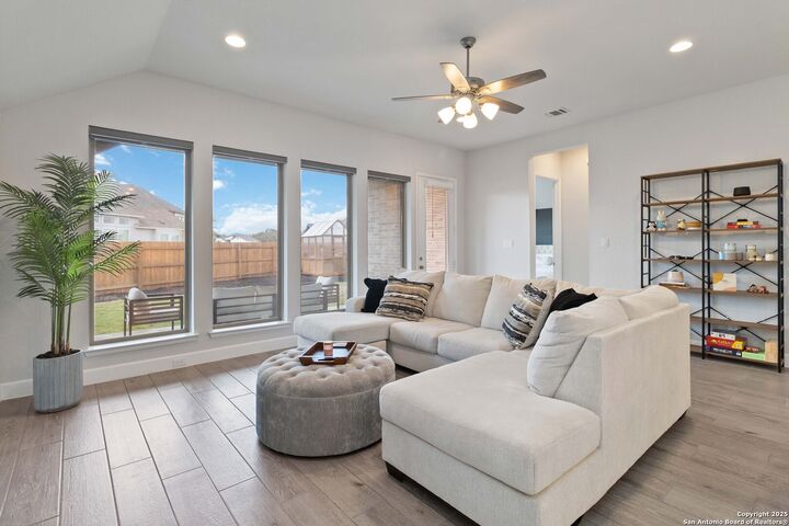 Property Photo:  149 Red Oak  TX 78009 