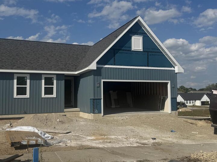 400 Orchid Avenue 018  Stoughton WI 53589 photo