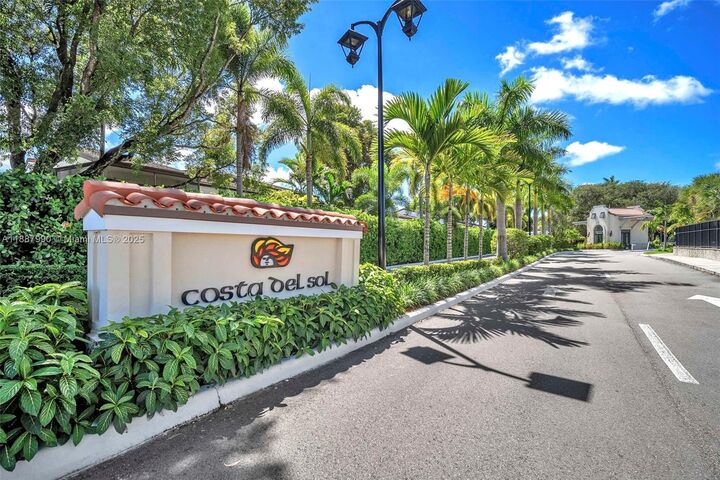 3825 Estepona Ave 11D5  Doral FL 33178 photo