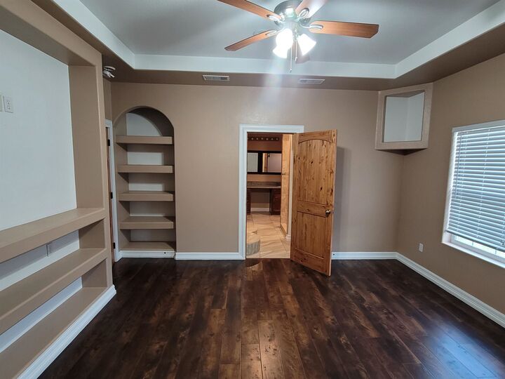Property Photo:  106 Provost St.  TX 77611 