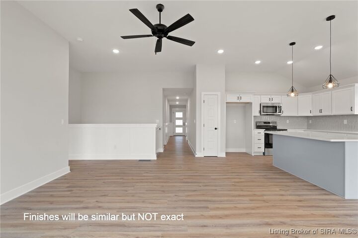 Property Photo: 2615 Vineyard Way Lot 211 IN 47143