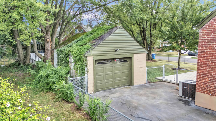 Property Photo: 116 Morse Street CT 06517