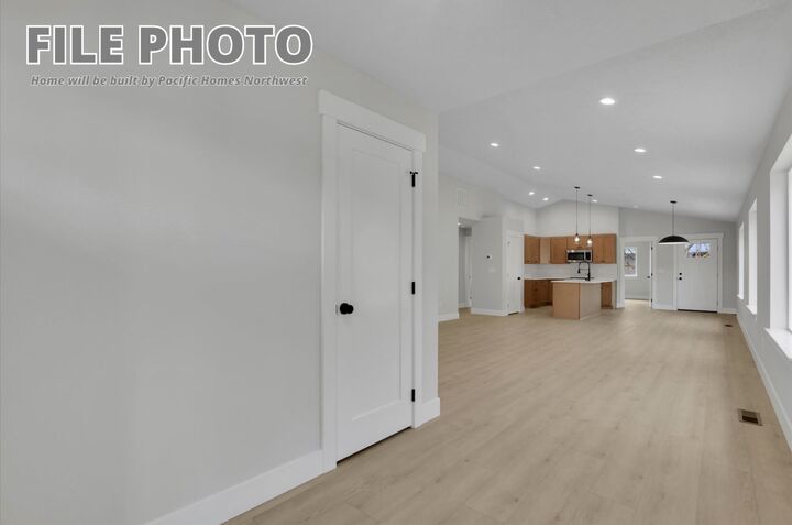 Property Photo: 2105 N Sipple Rd WA 99212